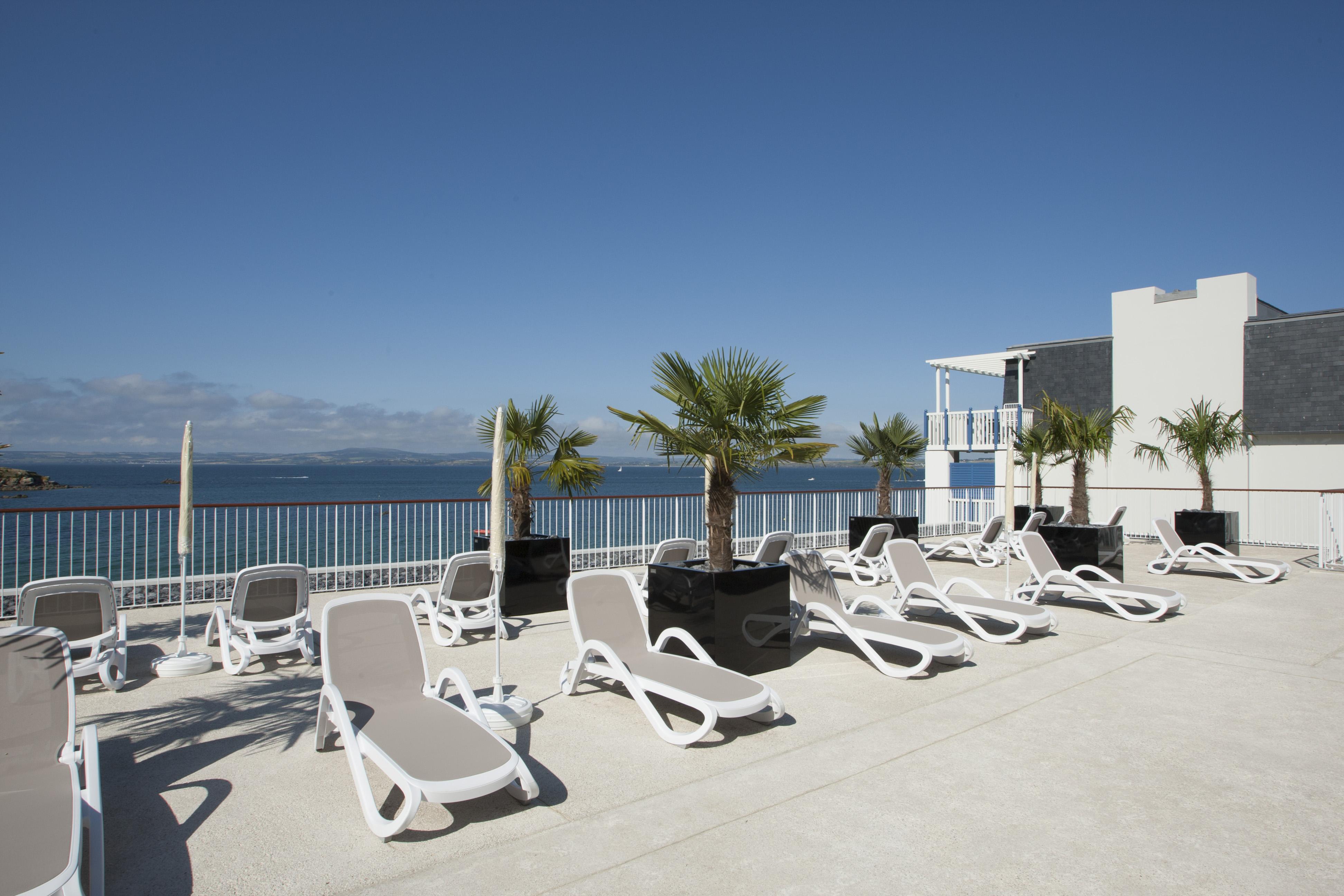 Residence Pierre & Vacances Premium Le Coteau Et La Mer Tréboul Exterior foto