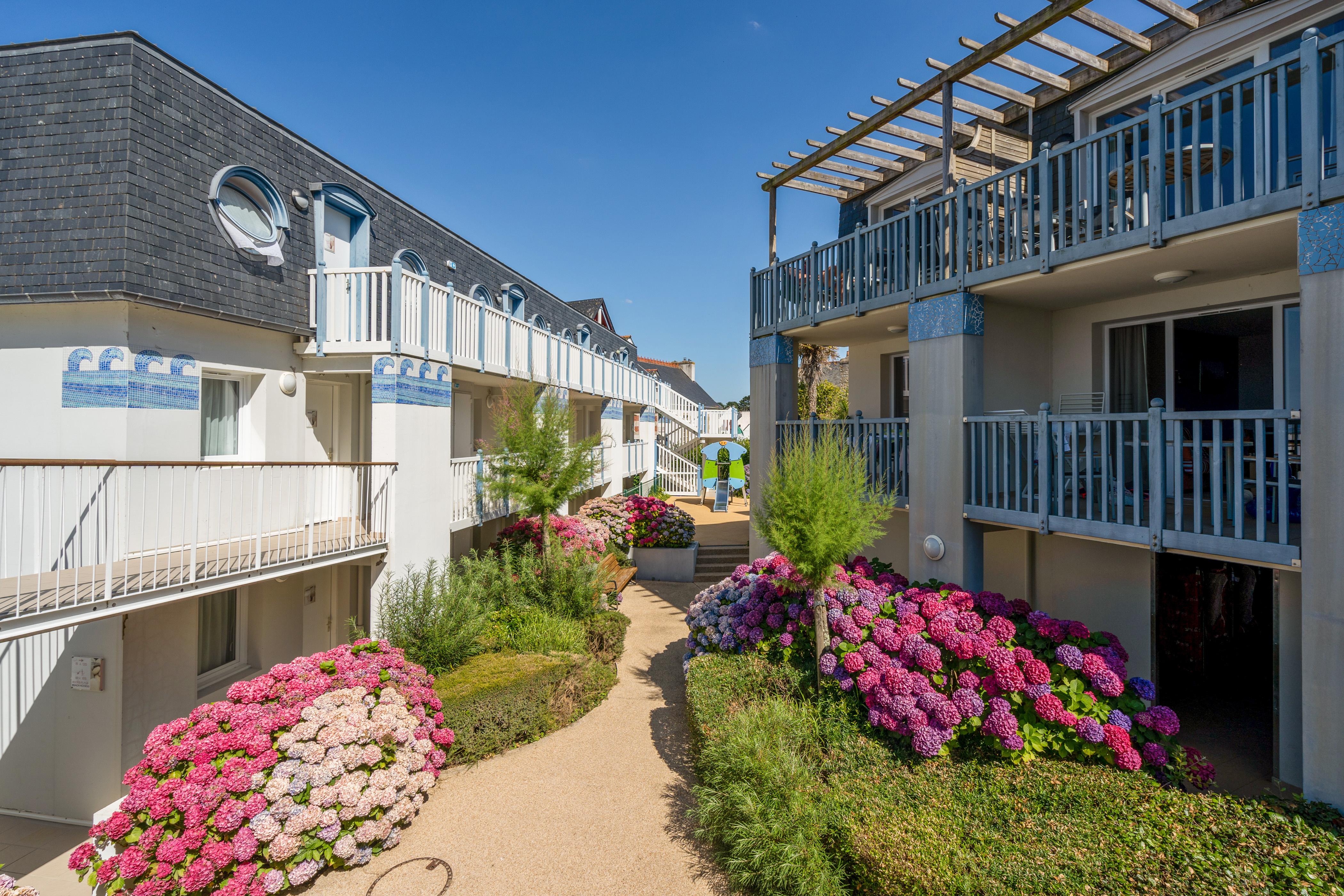 Residence Pierre & Vacances Premium Le Coteau Et La Mer Tréboul Exterior foto